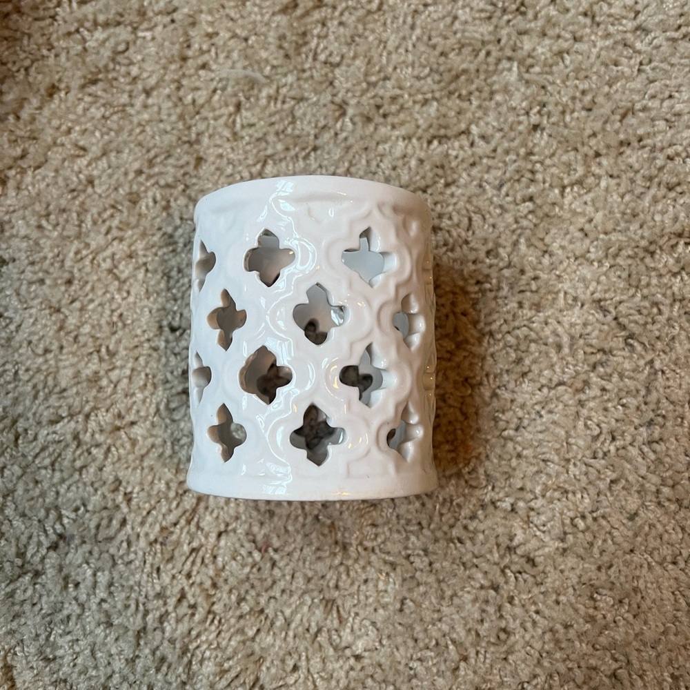 Decorative pen holder/jar/makeup brush holders